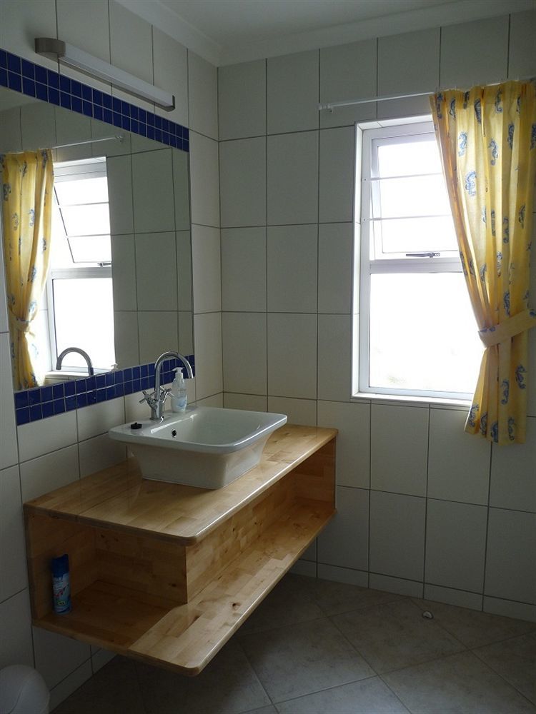 Meike'S Guesthouse Swakopmund Bagian luar foto