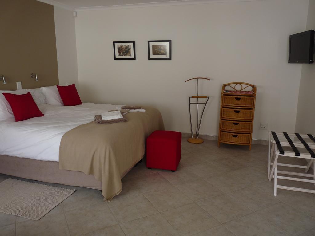 Meike'S Guesthouse Swakopmund Bagian luar foto